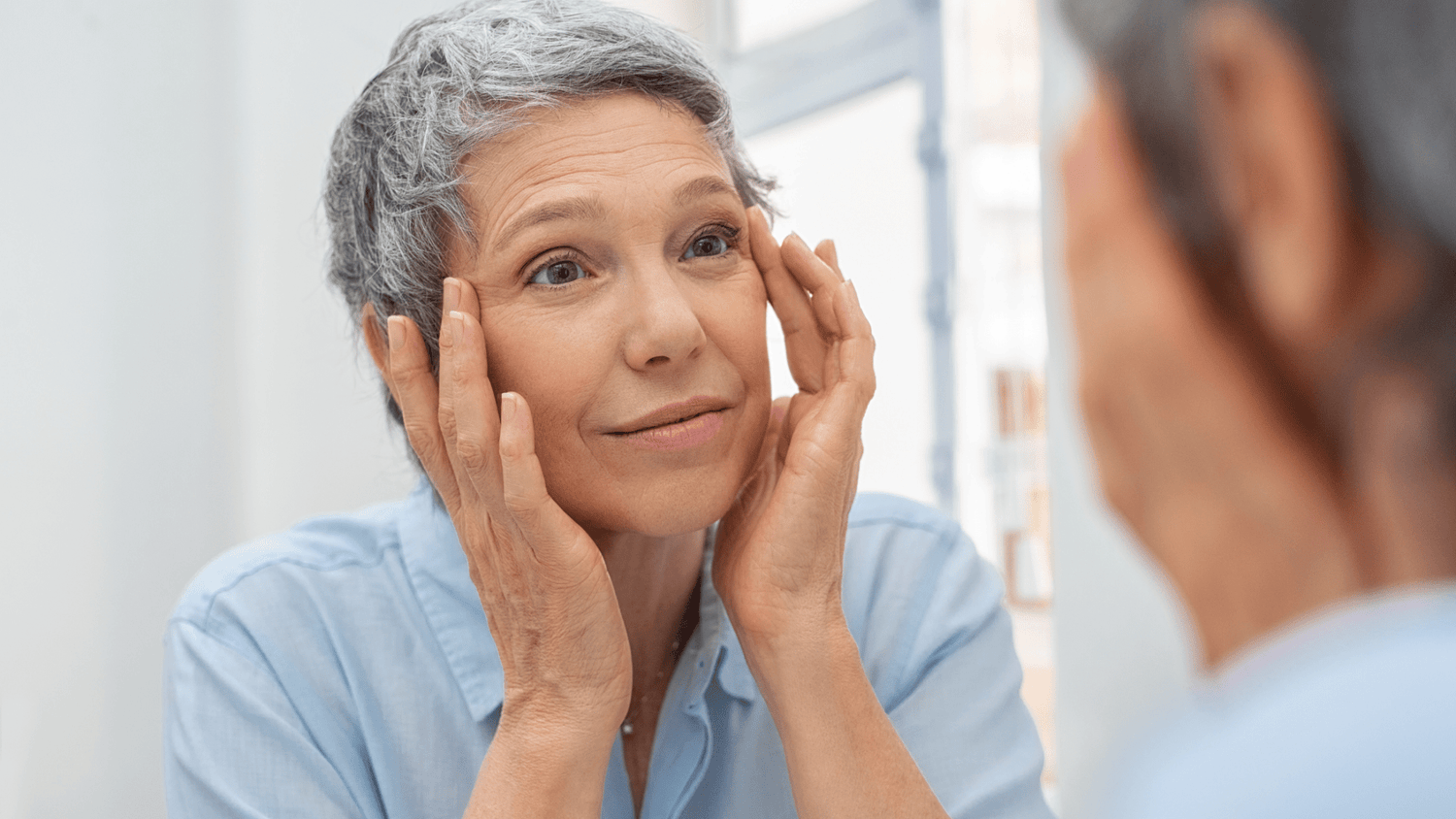 Deep Clean and Hydrate: The Dual Benefits of Oil-Based Cleansers for Mature Skin