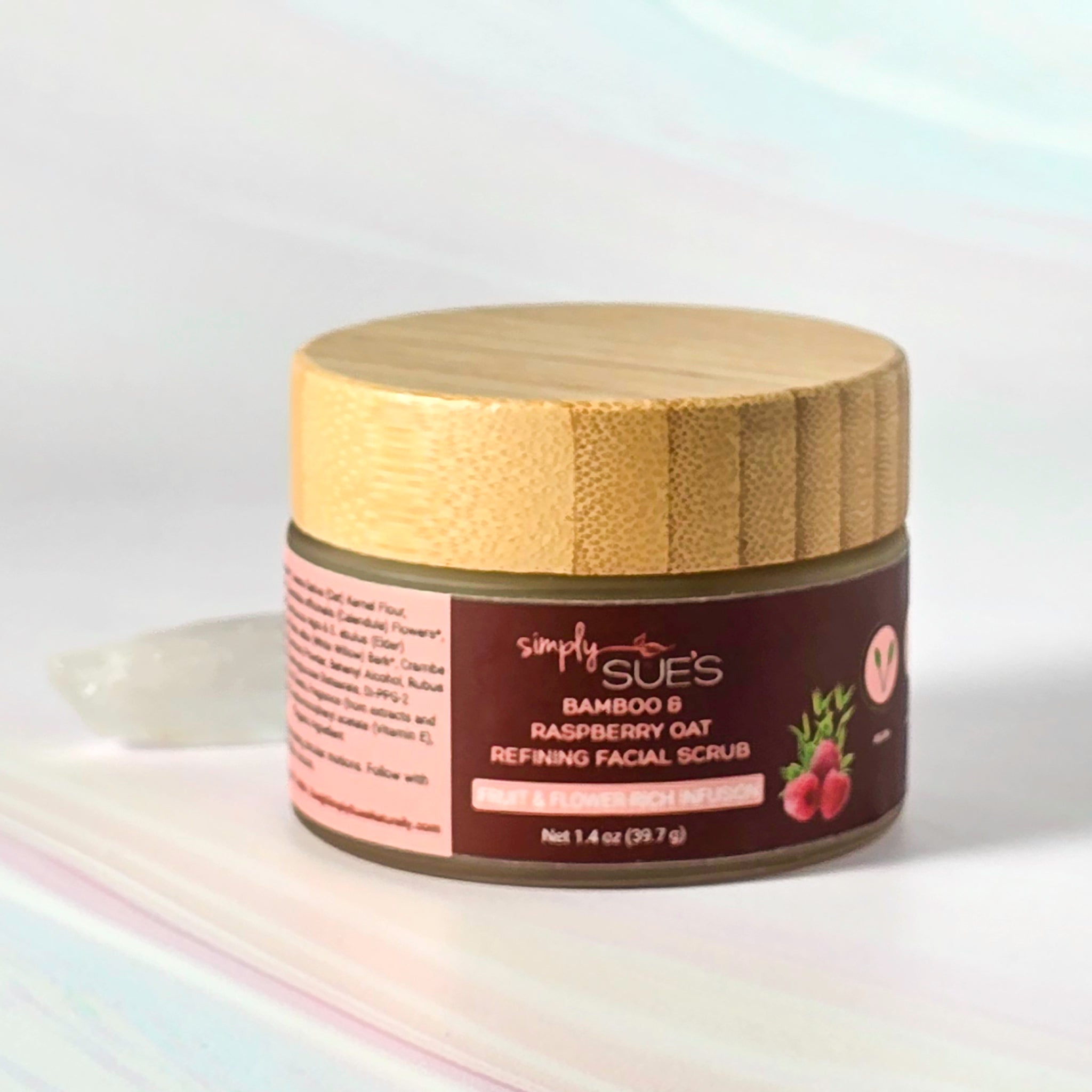 Bamboo &amp; Raspberry Oat Refining Facial Scrub